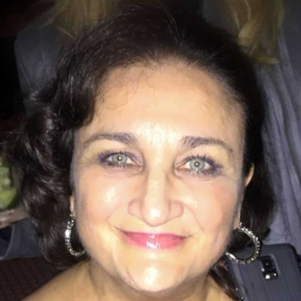 Meet your Posher, Angie